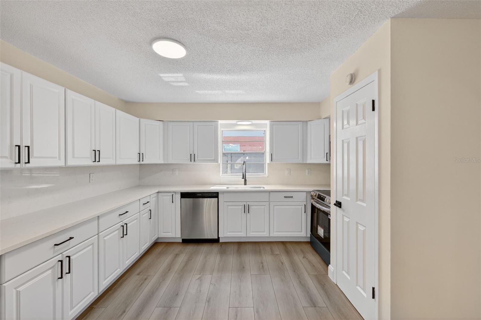 11781 128TH AVE, LARGO, FL, 33778