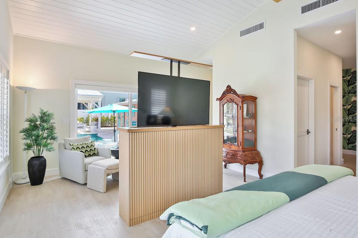 605 CONCORD LN, HOLMES BEACH, FL, 34217