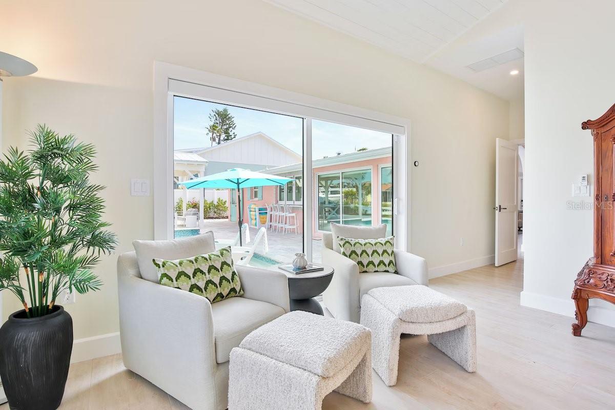 605 CONCORD LN, HOLMES BEACH, FL, 34217