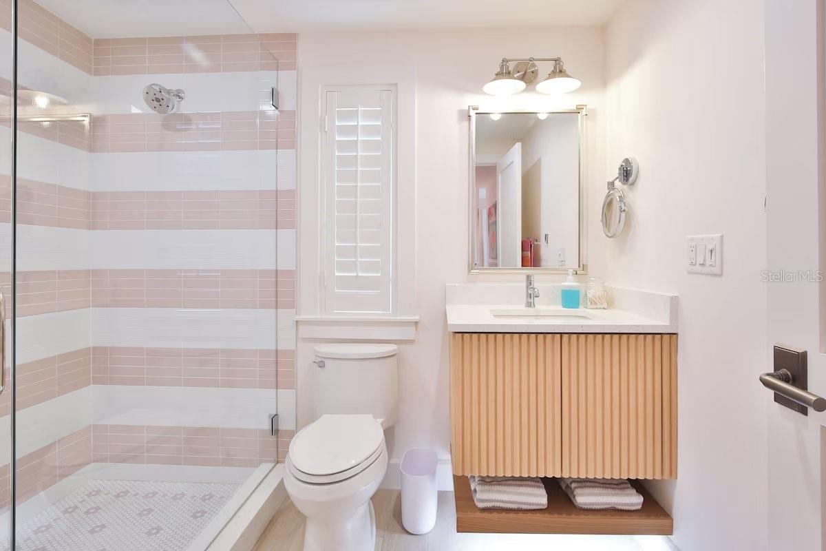 605 CONCORD LN, HOLMES BEACH, FL, 34217