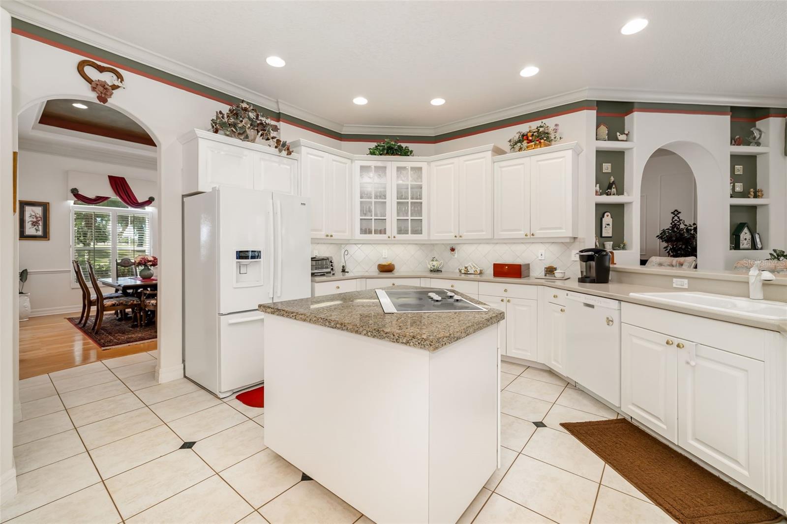 2660 DICK WILSON DR, SARASOTA, FL, 34240