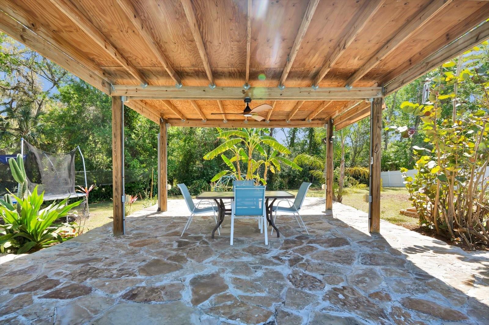 245 COUNTRY CIRCLE DR E, PORT ORANGE, FL, 32128