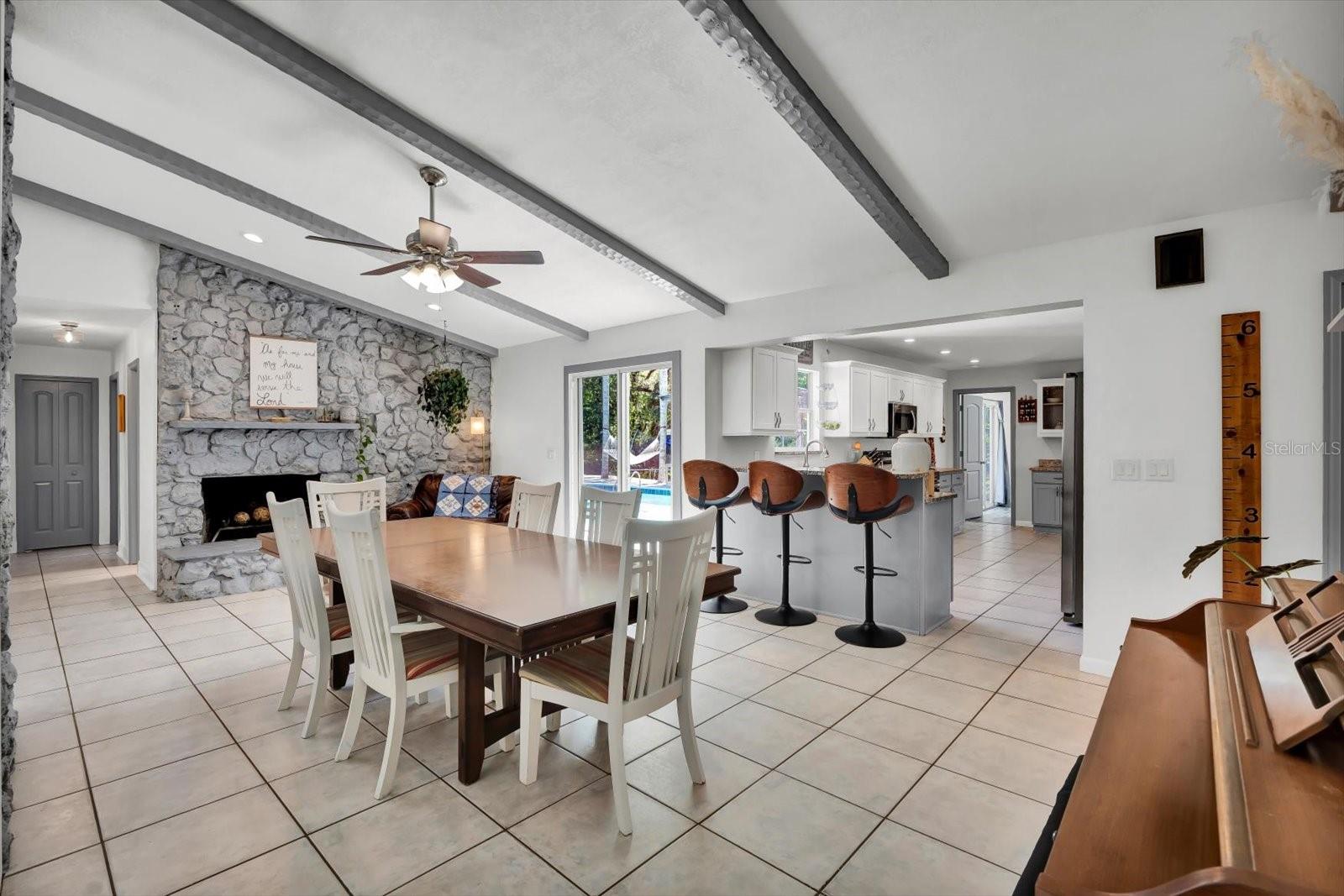 245 COUNTRY CIRCLE DR E, PORT ORANGE, FL, 32128