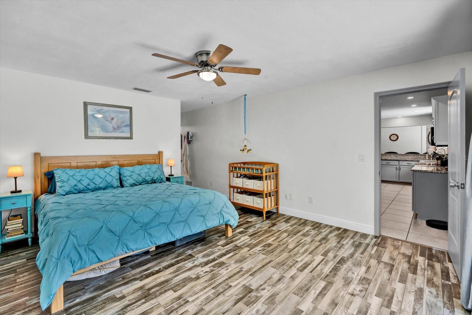 245 COUNTRY CIRCLE DR E, PORT ORANGE, FL, 32128