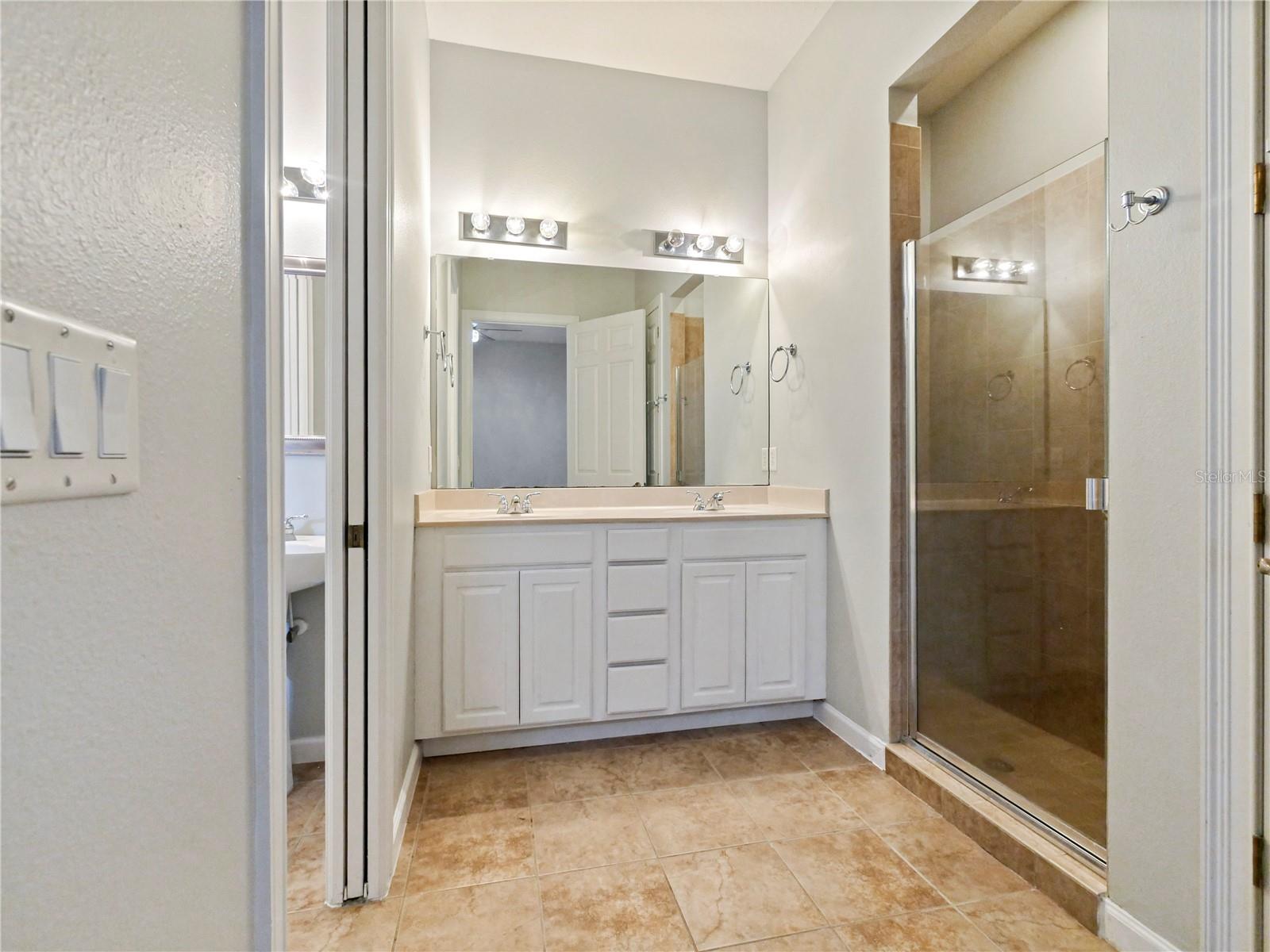 13679 ERIDANUS DR, ORLANDO, FL, 32828