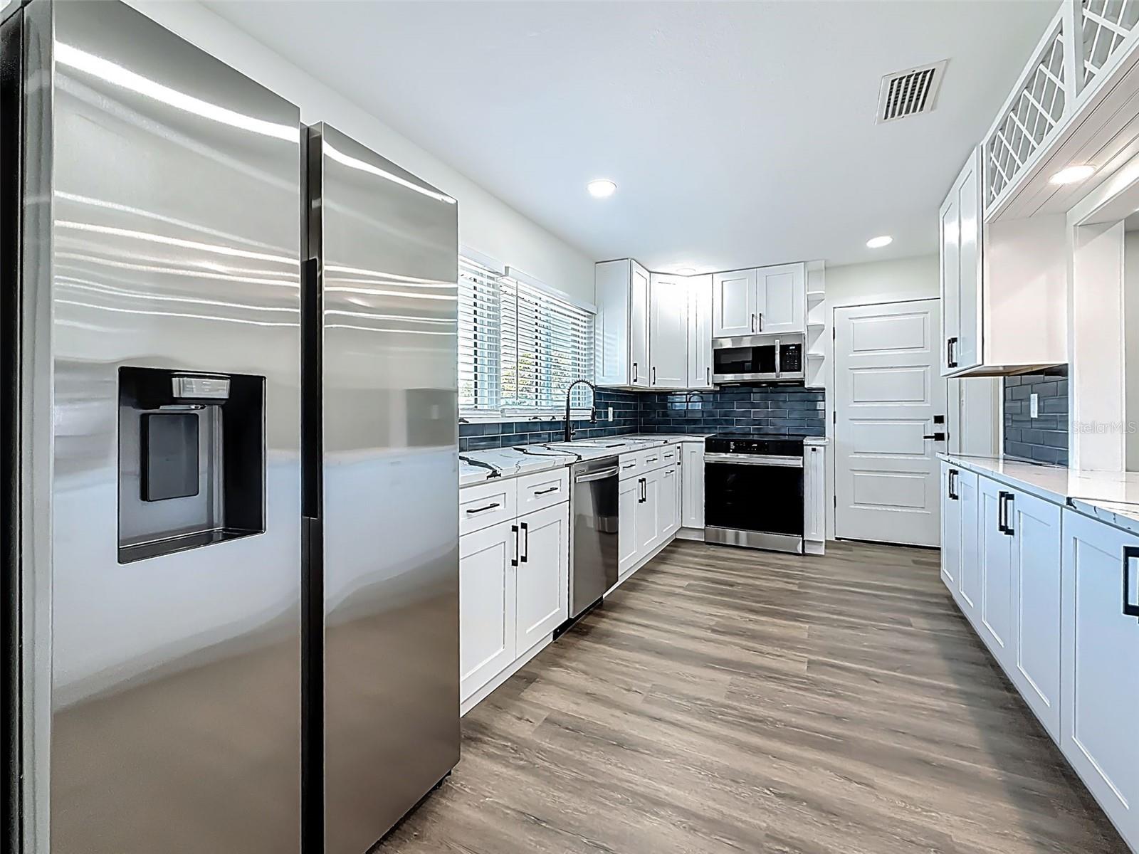 2463 68TH AVE S, ST PETERSBURG, FL, 33712