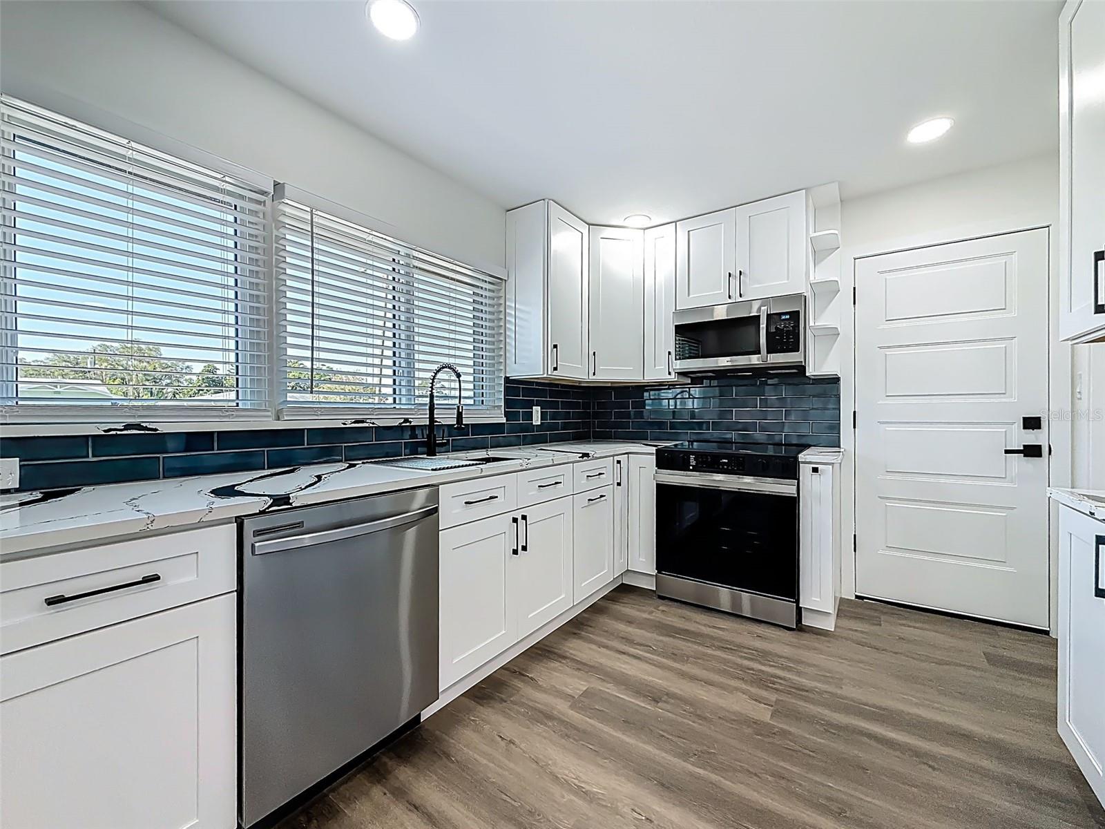 2463 68TH AVE S, ST PETERSBURG, FL, 33712