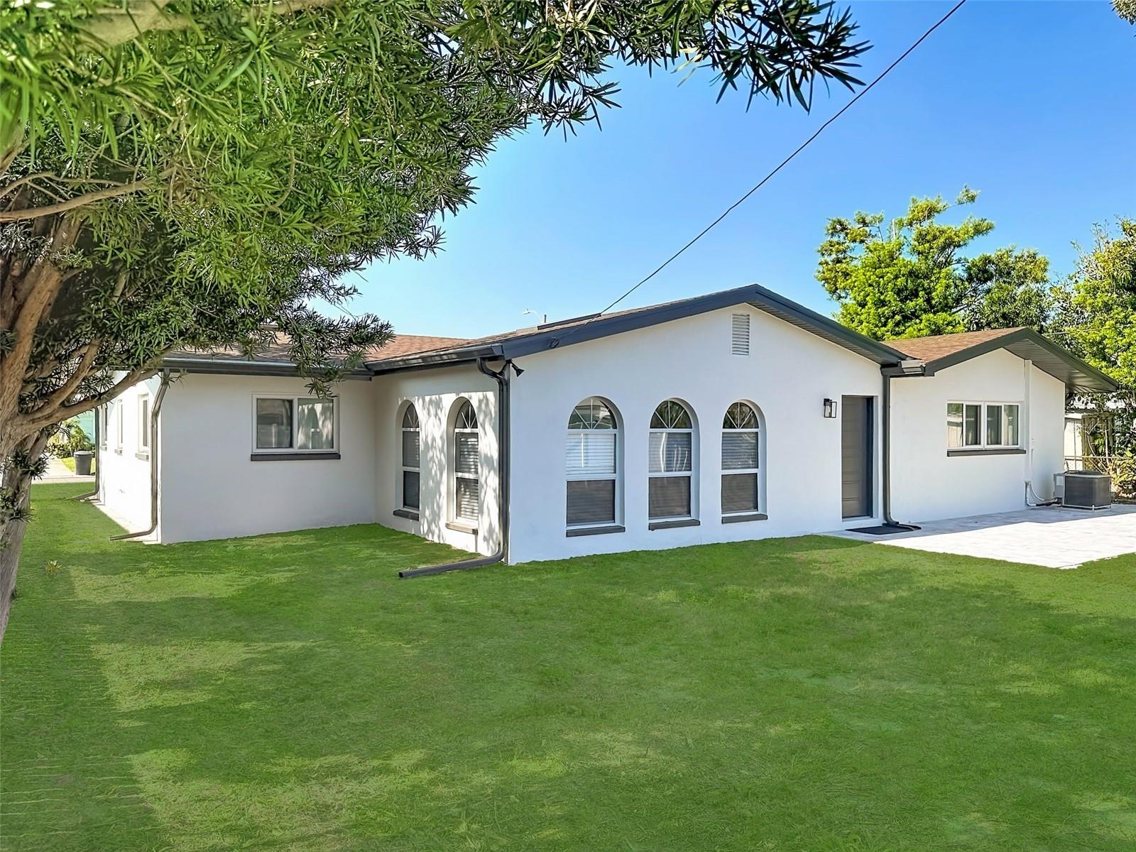 2463 68TH AVE S, ST PETERSBURG, FL, 33712