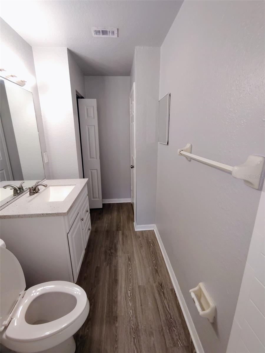 9467 LYNN LN #B, SEMINOLE, FL, 33777