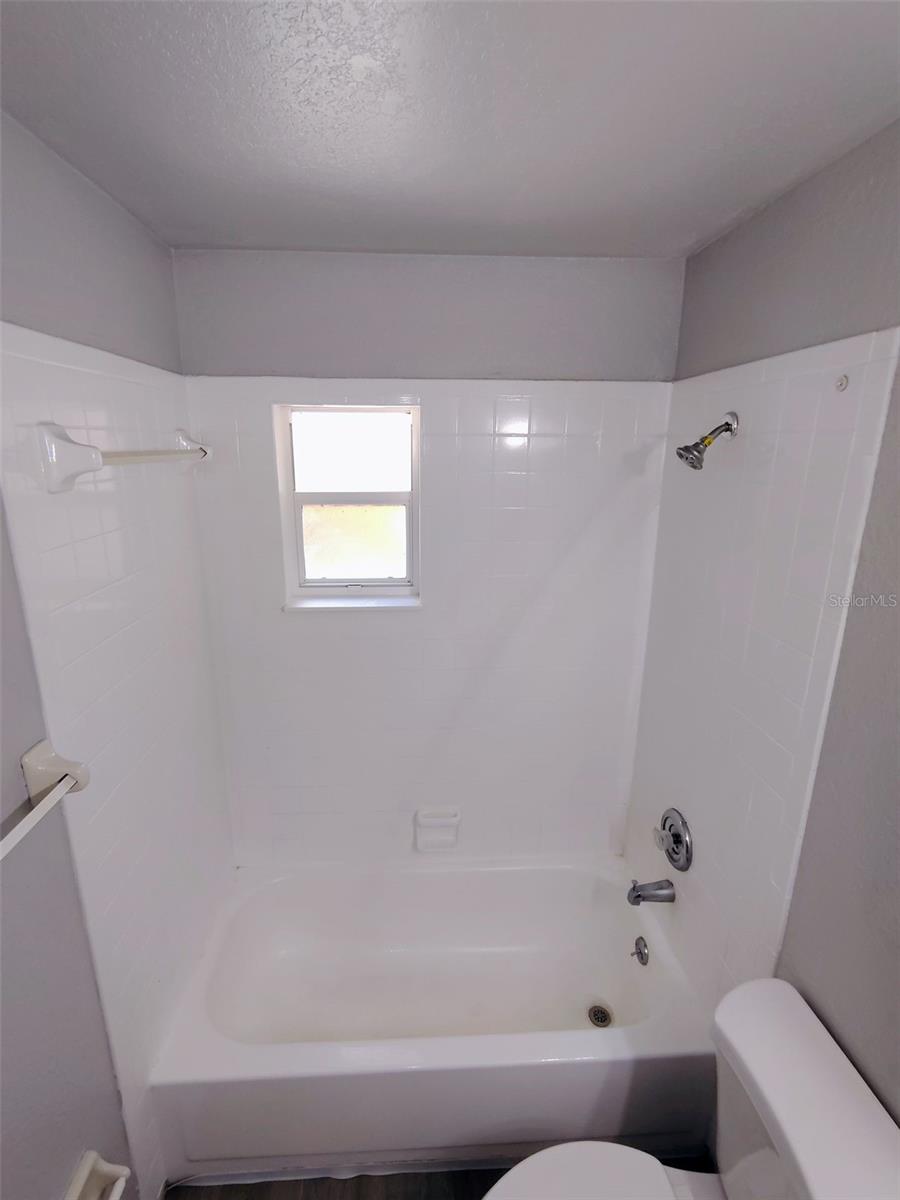 9467 LYNN LN #B, SEMINOLE, FL, 33777