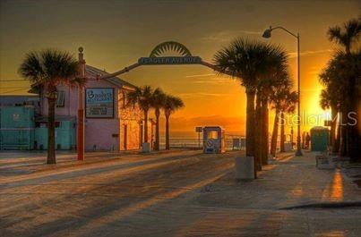 121 E PALM WAY, EDGEWATER, FL, 32132