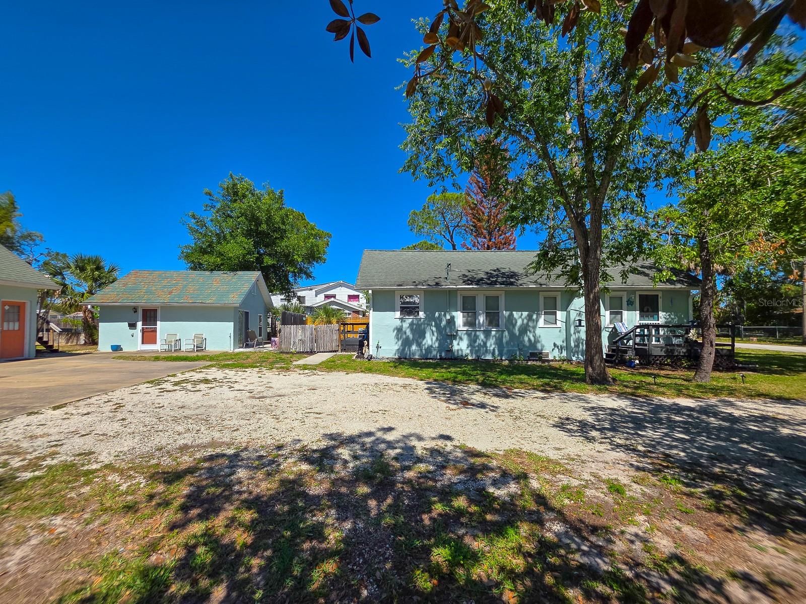 121 E PALM WAY, EDGEWATER, FL, 32132