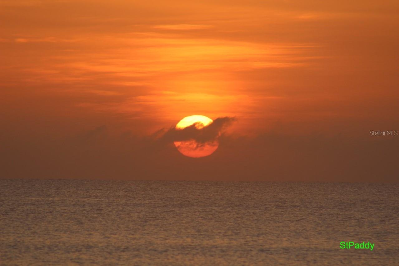 121 E PALM WAY, EDGEWATER, FL, 32132