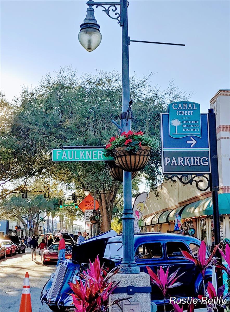 121 E PALM WAY, EDGEWATER, FL, 32132