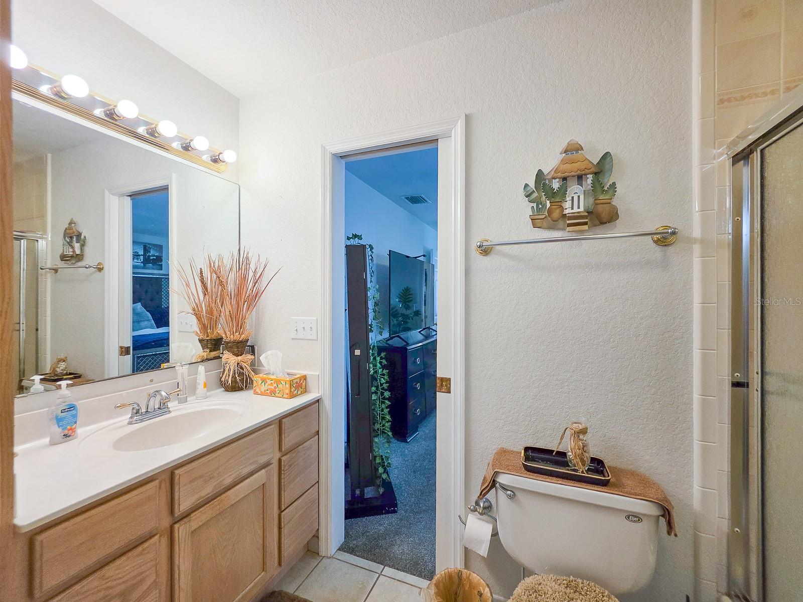 121 E PALM WAY, EDGEWATER, FL, 32132