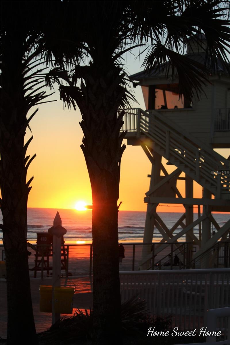 121 E PALM WAY, EDGEWATER, FL, 32132