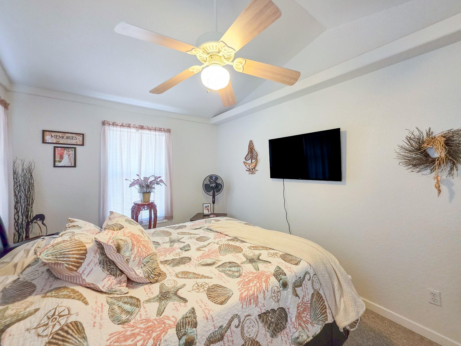 121 E PALM WAY, EDGEWATER, FL, 32132