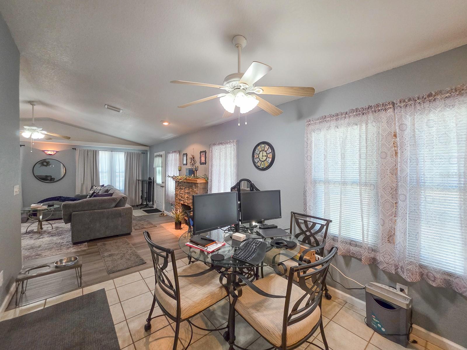 121 E PALM WAY, EDGEWATER, FL, 32132