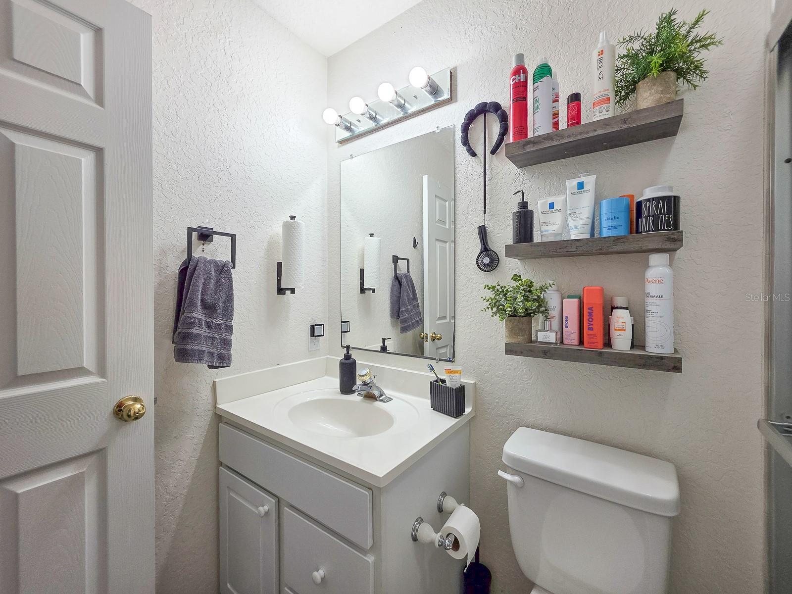 121 E PALM WAY, EDGEWATER, FL, 32132