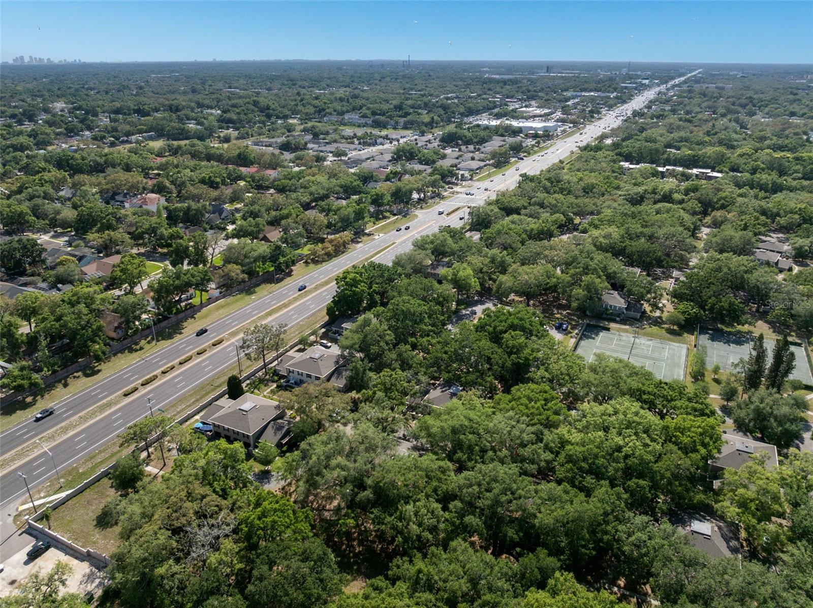 6322 TREETOP CIR, TEMPLE TERRACE, FL, 33617