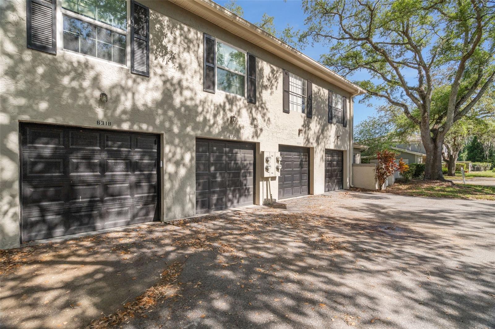 6322 TREETOP CIR, TEMPLE TERRACE, FL, 33617