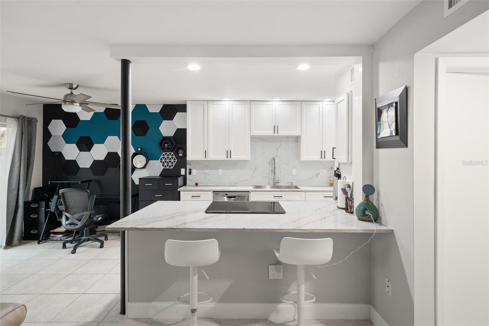 6322 TREETOP CIR, TEMPLE TERRACE, FL, 33617