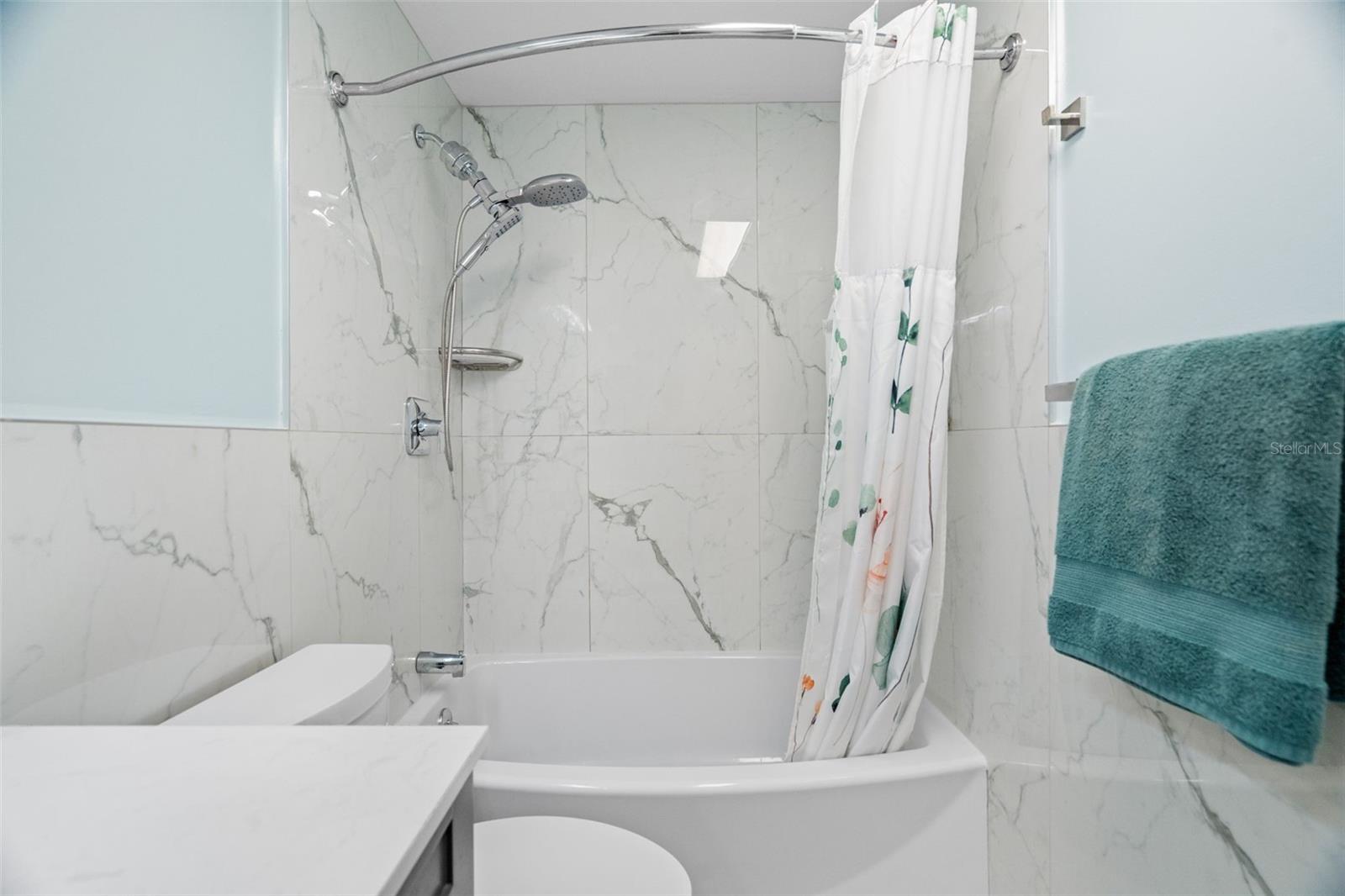 6322 TREETOP CIR, TEMPLE TERRACE, FL, 33617