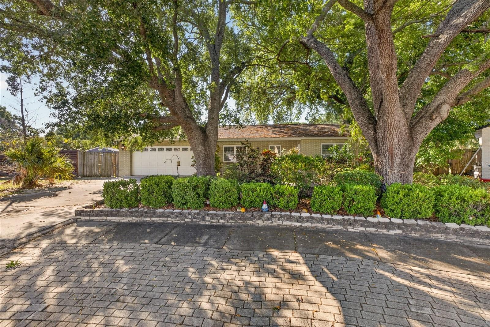 8404 SANDSTONE CT, TAMPA, FL, 33615