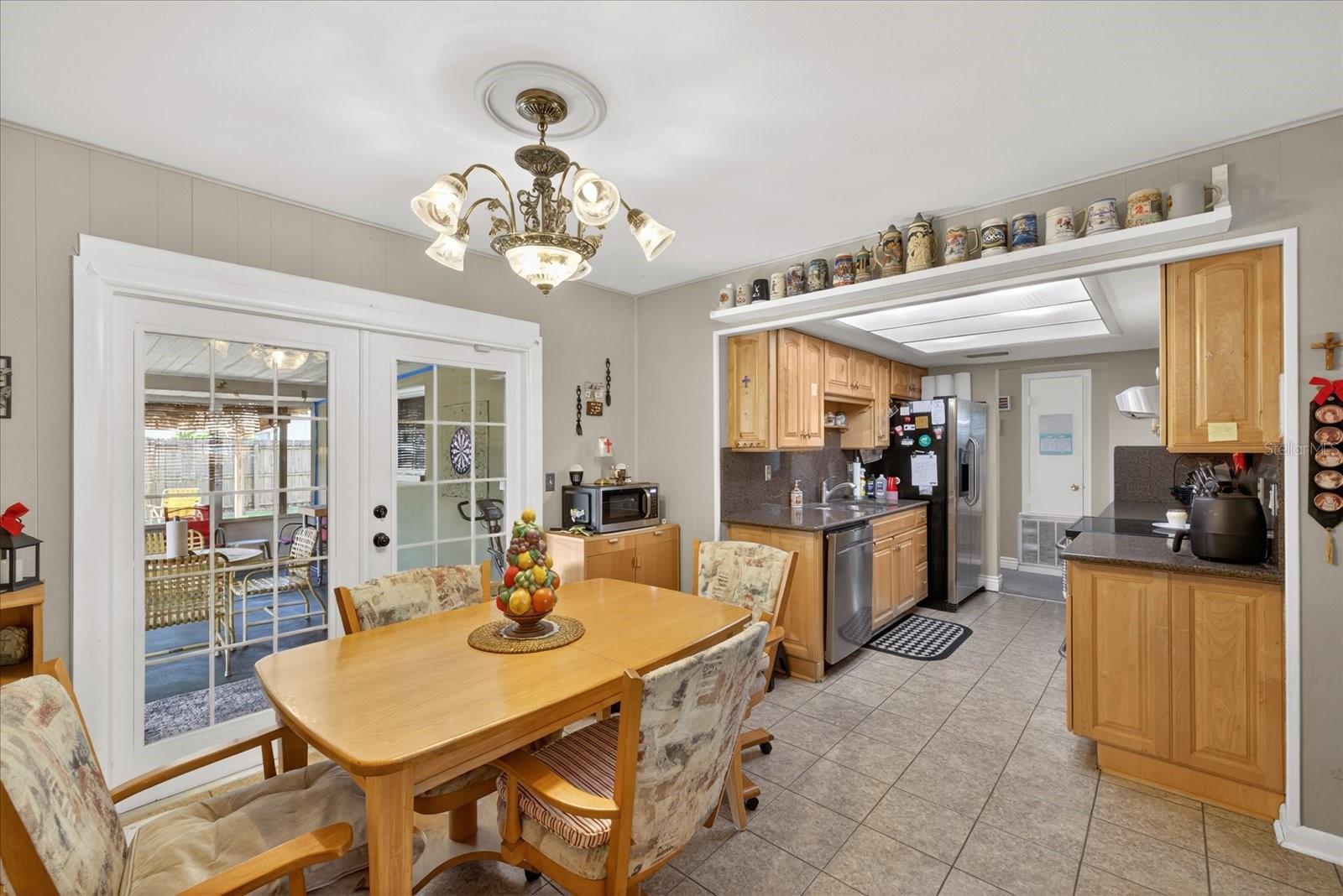 8404 SANDSTONE CT, TAMPA, FL, 33615