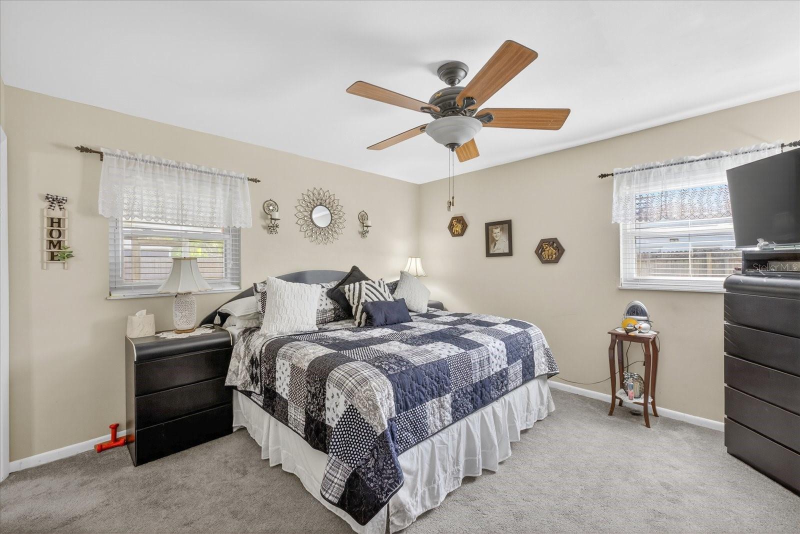 8404 SANDSTONE CT, TAMPA, FL, 33615