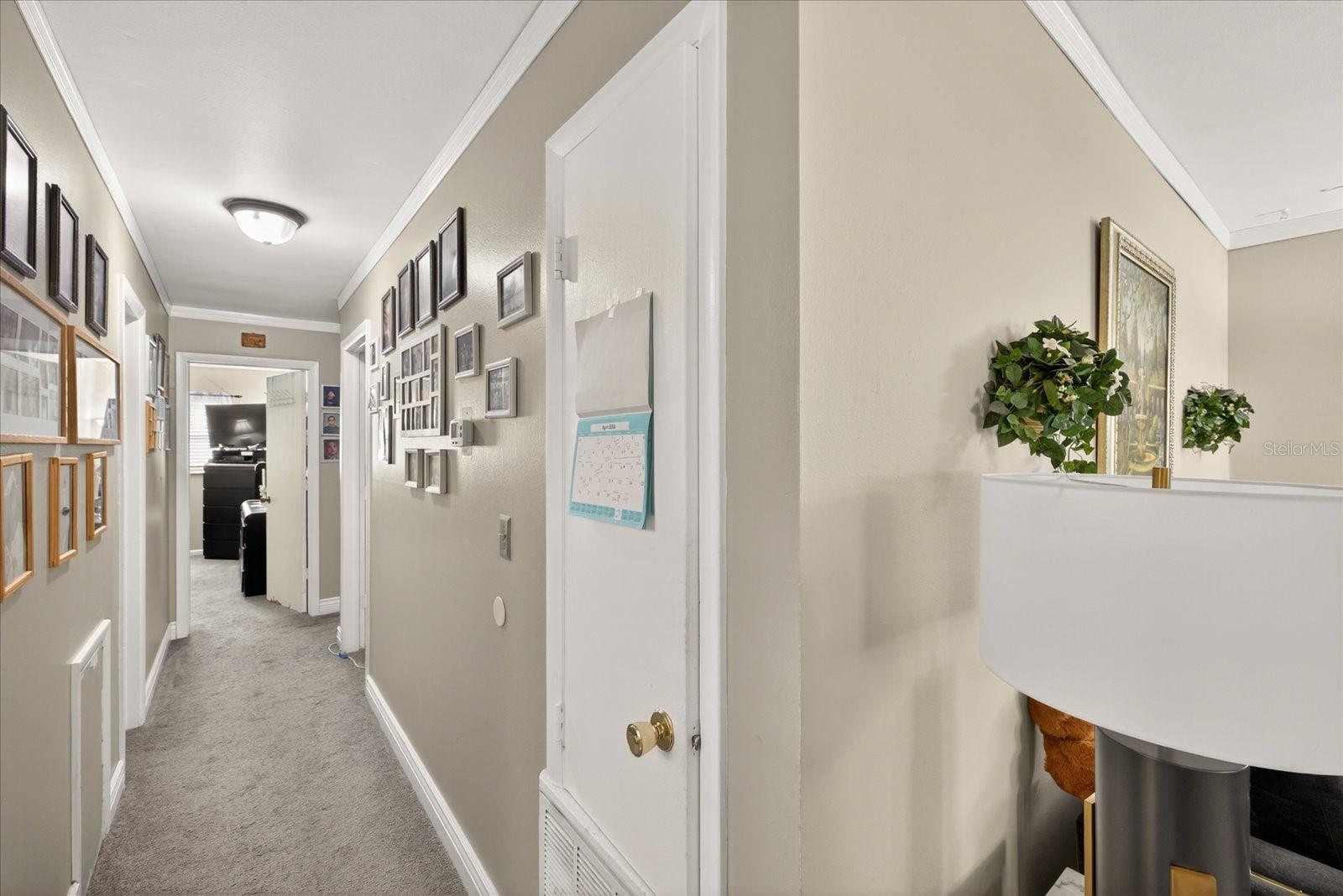 8404 SANDSTONE CT, TAMPA, FL, 33615