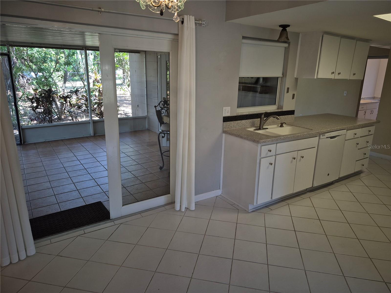 9802 RIVERVIEW DR, RIVERVIEW, FL, 33578