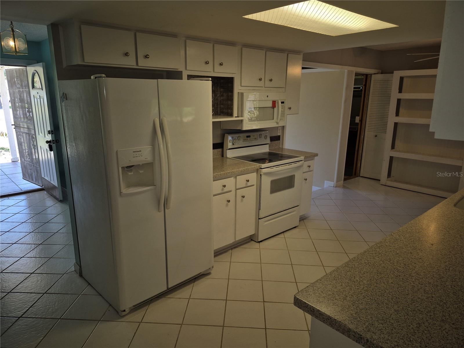 9802 RIVERVIEW DR, RIVERVIEW, FL, 33578