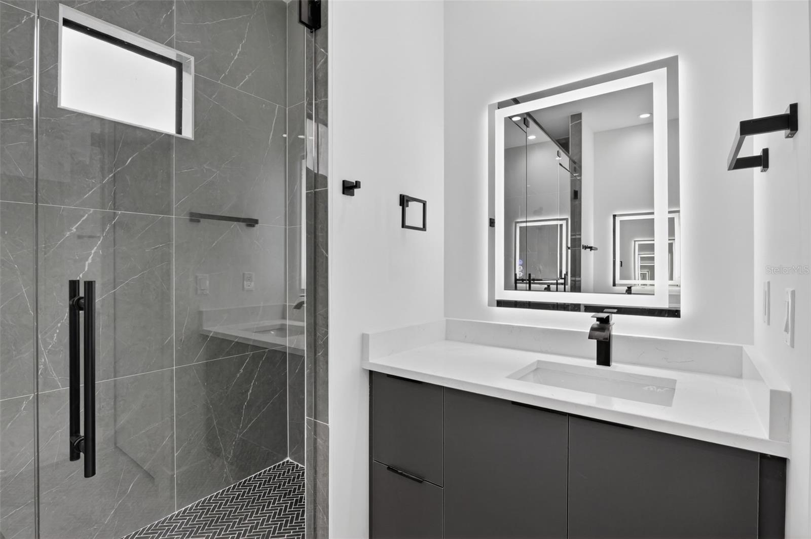 4343 NW 31ST TER, CAPE CORAL, FL, 33993