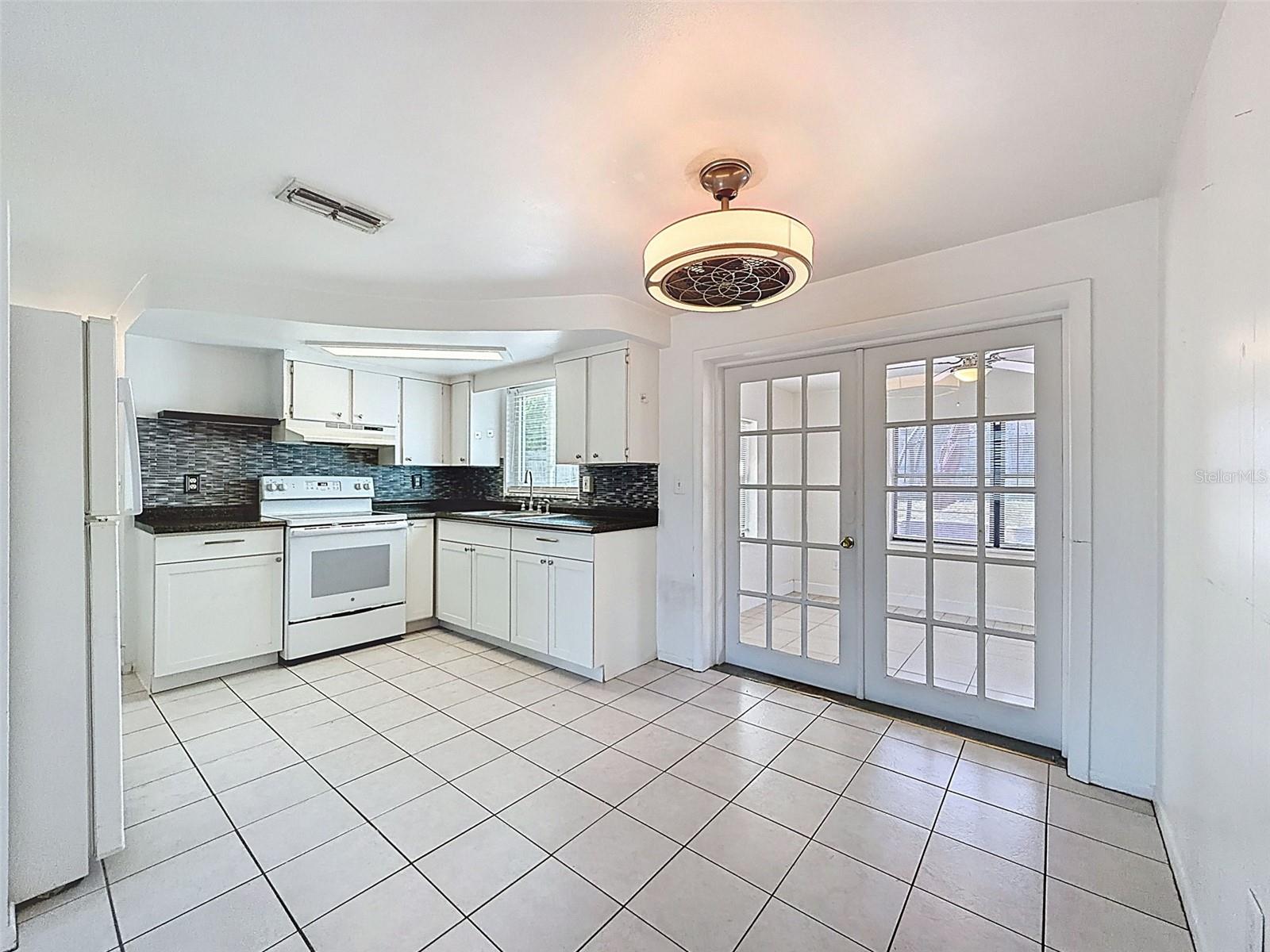 4130 CRESTFIELD AVE, HOLIDAY, FL, 34691