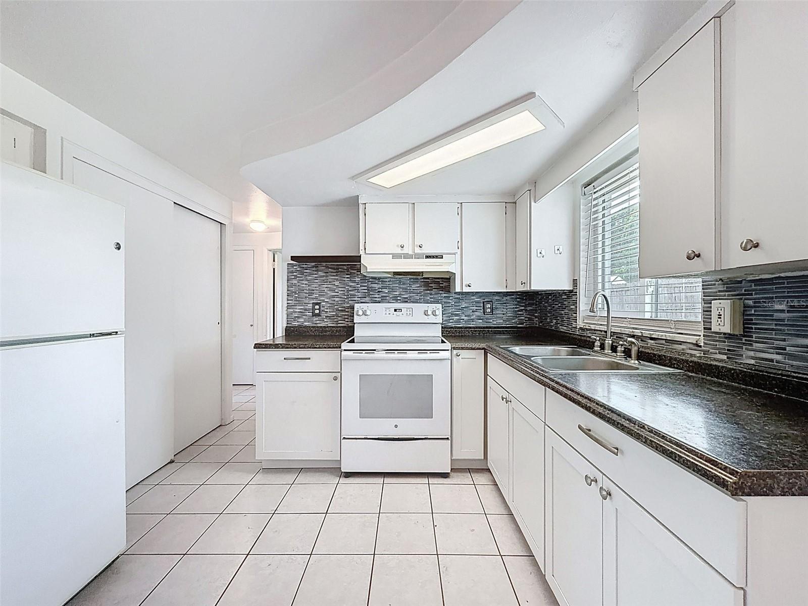 4130 CRESTFIELD AVE, HOLIDAY, FL, 34691