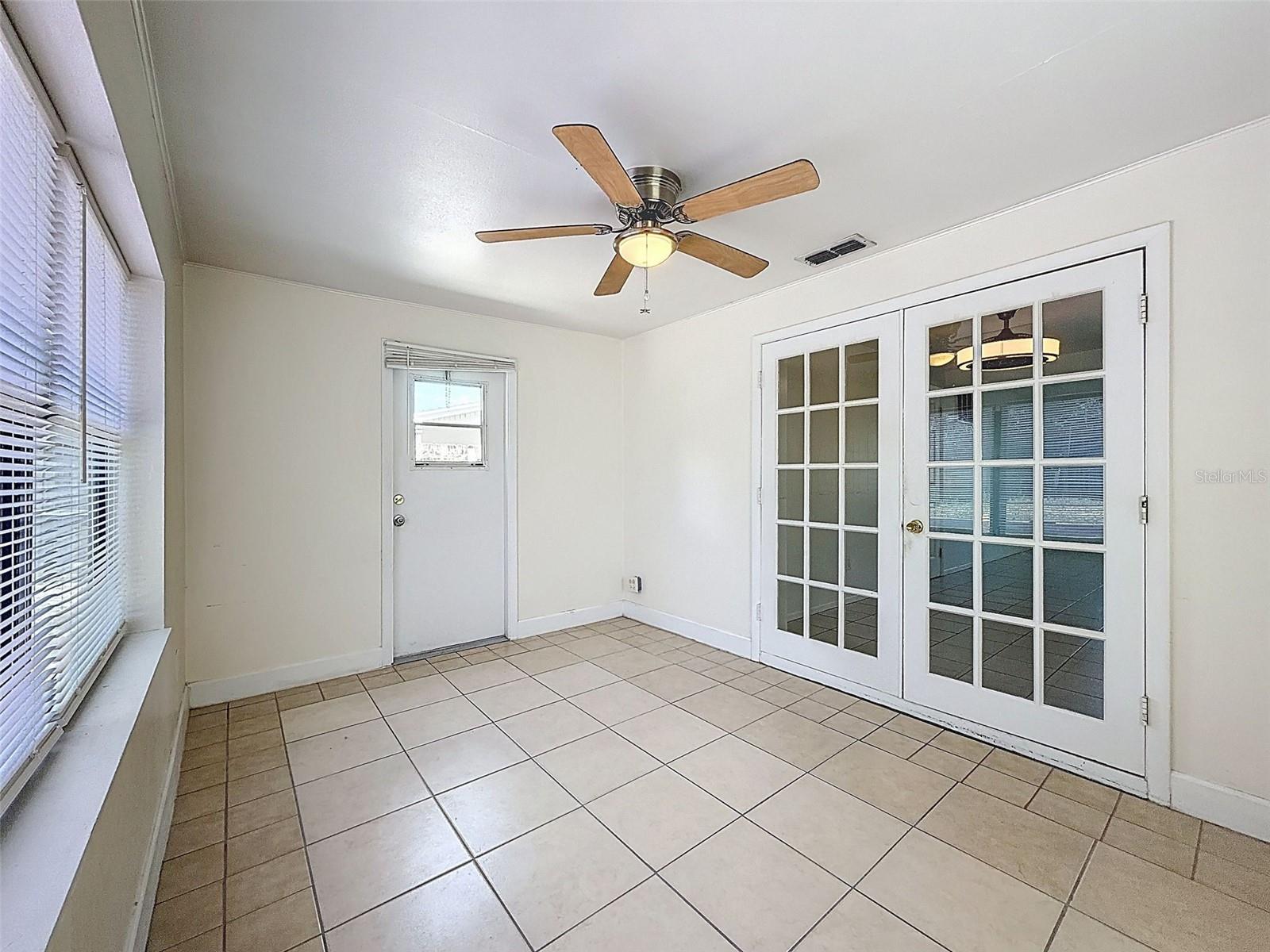 4130 CRESTFIELD AVE, HOLIDAY, FL, 34691