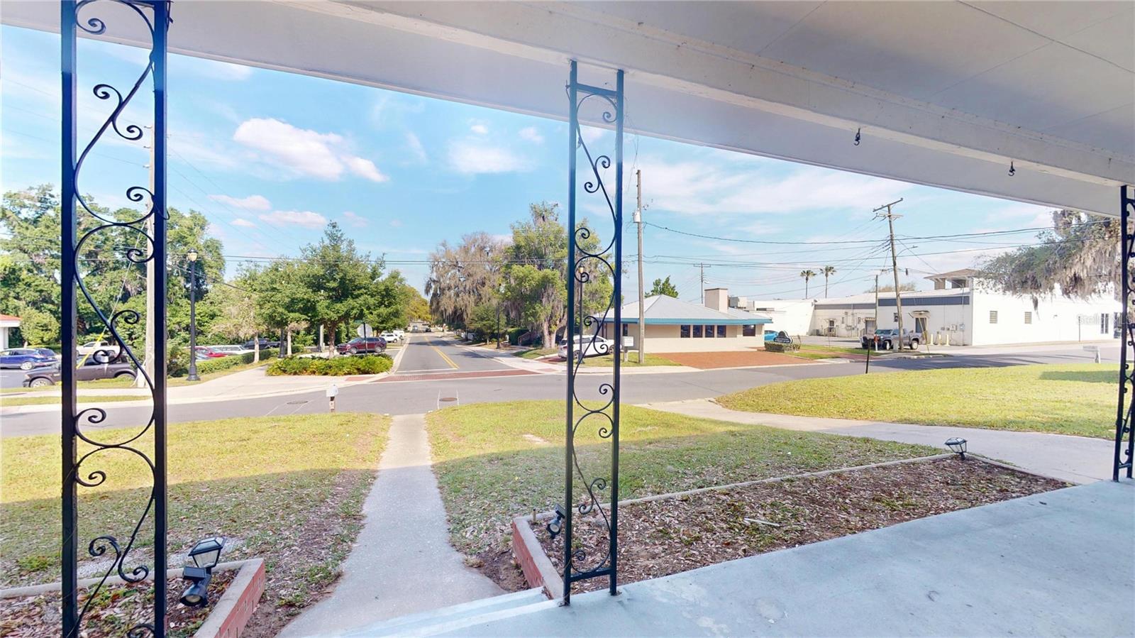 121 N SEMINOLE AVE, INVERNESS, FL, 34450