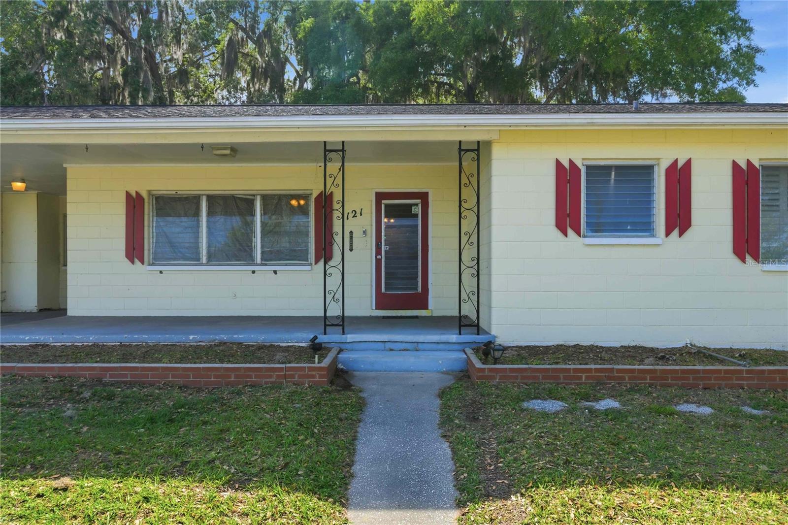 121 N SEMINOLE AVE, INVERNESS, FL, 34450