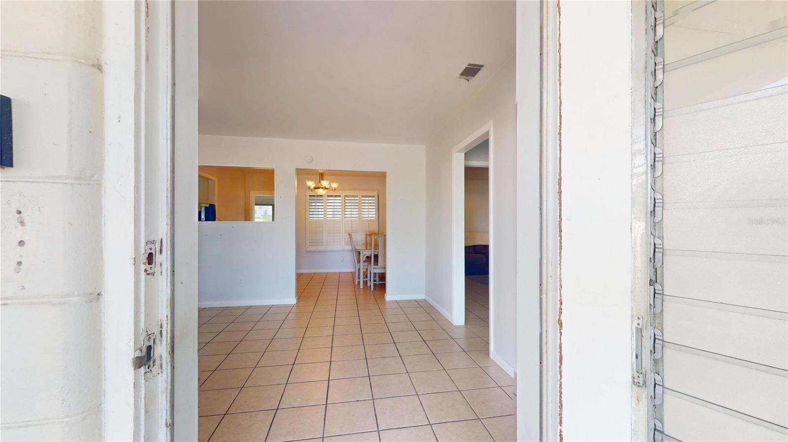 121 N SEMINOLE AVE, INVERNESS, FL, 34450