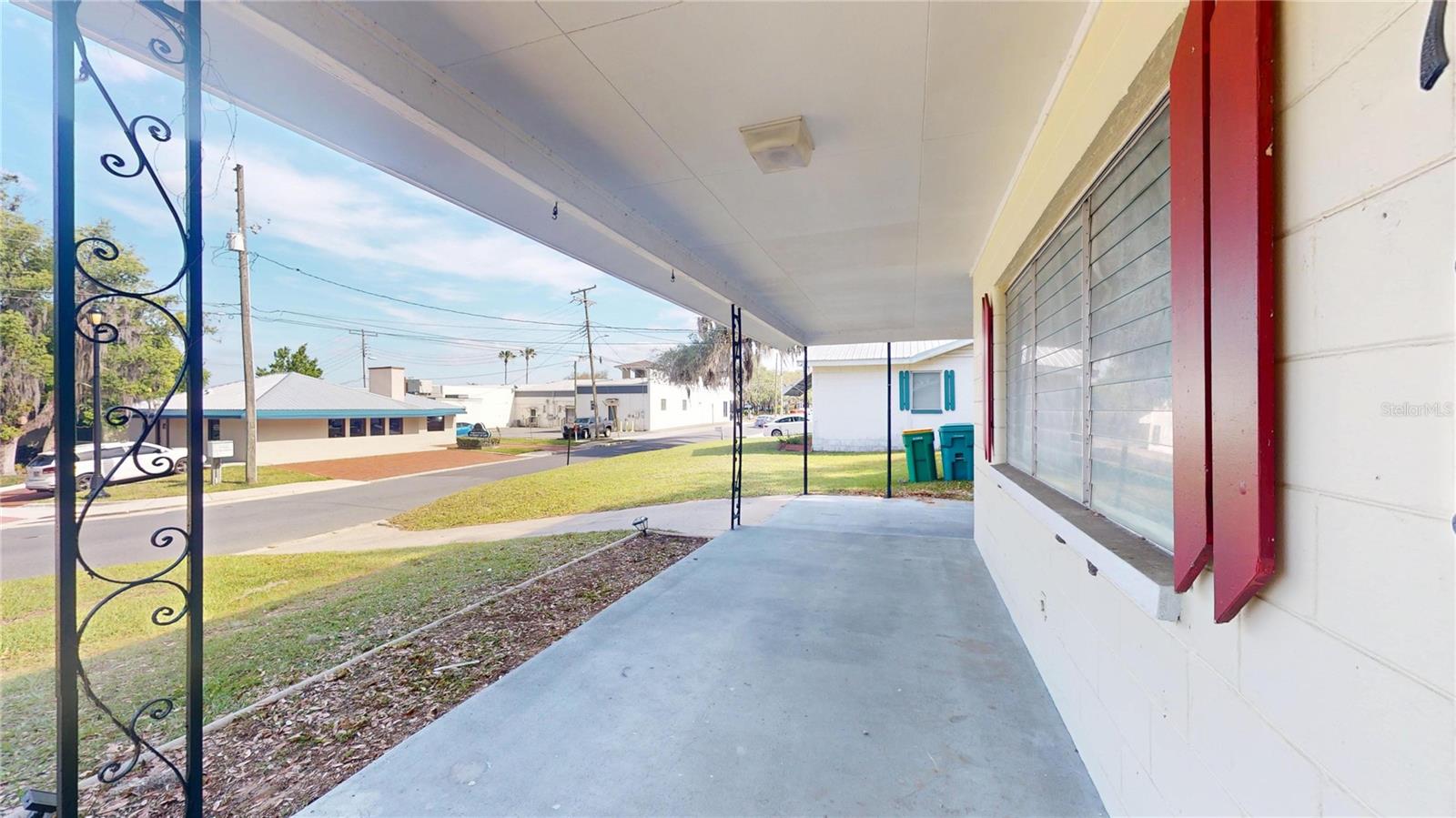 121 N SEMINOLE AVE, INVERNESS, FL, 34450