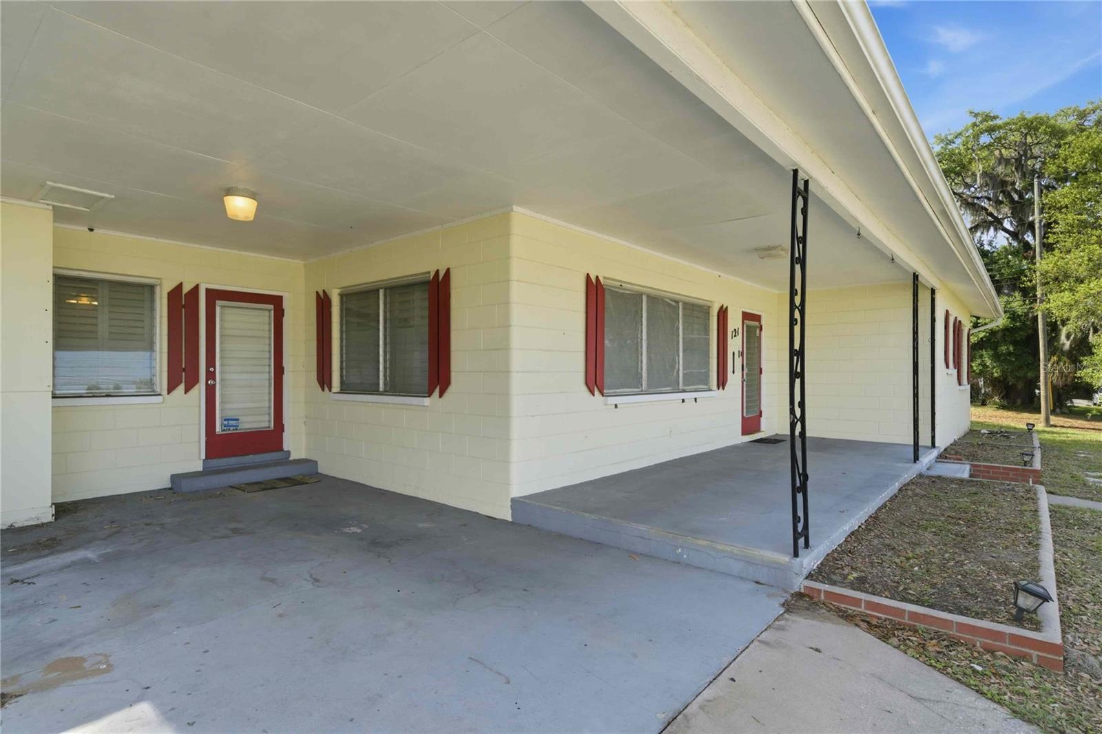 121 N SEMINOLE AVE, INVERNESS, FL, 34450