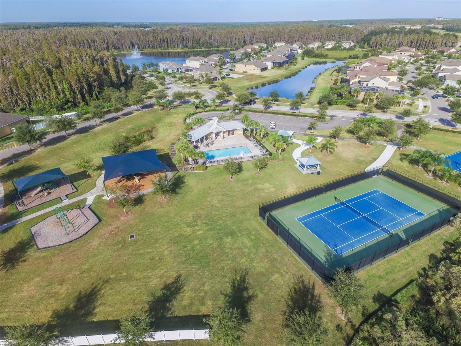 19546 WHISPERING BROOK DR, TAMPA, FL, 33647