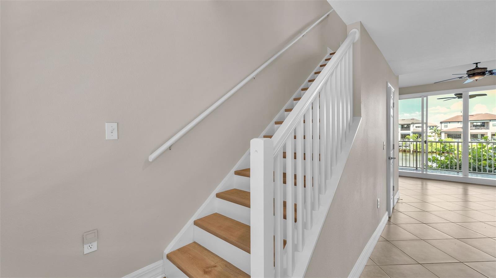 549 BAHIA BEACH BLVD, RUSKIN, FL, 33570