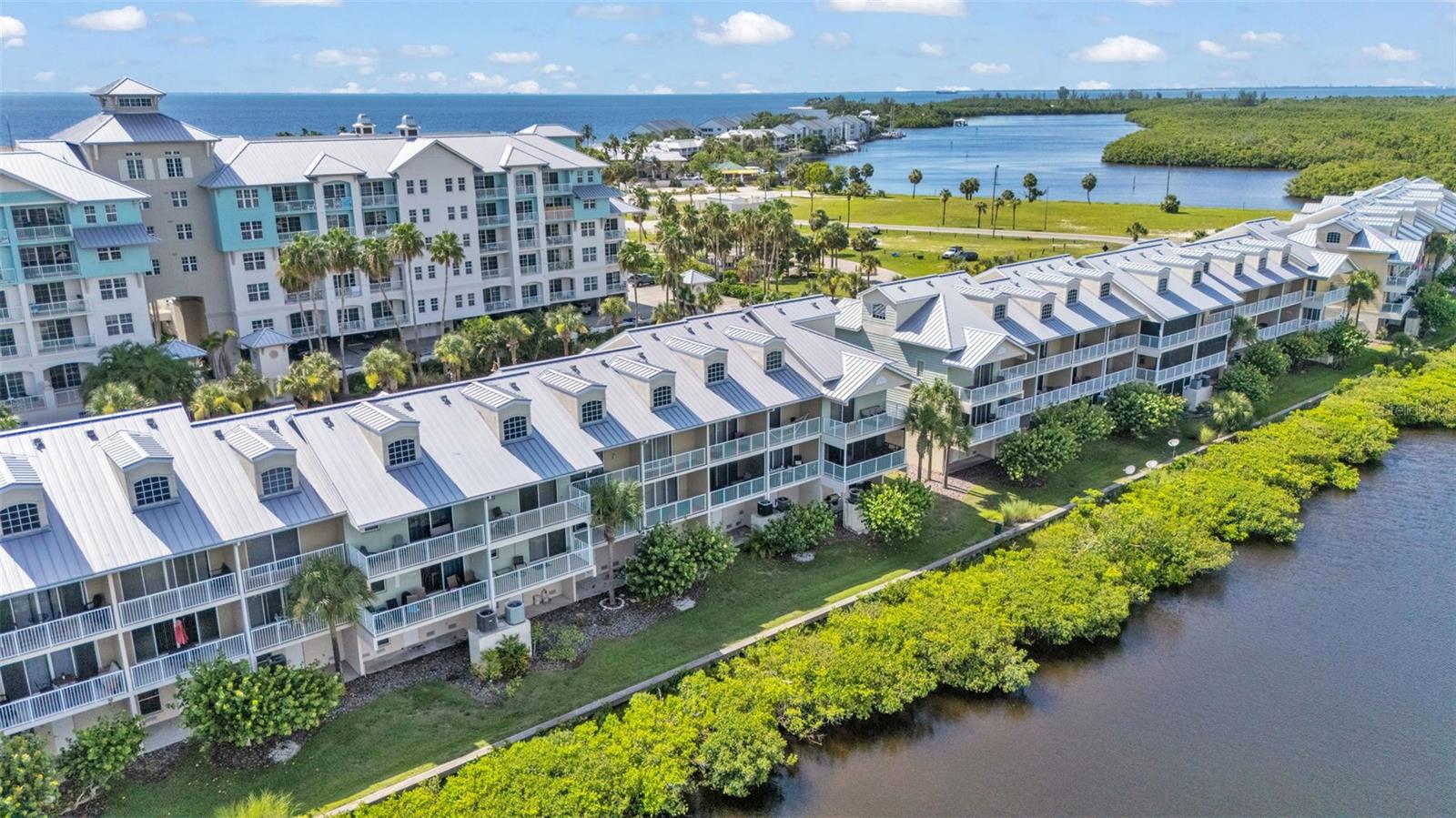 549 BAHIA BEACH BLVD, RUSKIN, FL, 33570