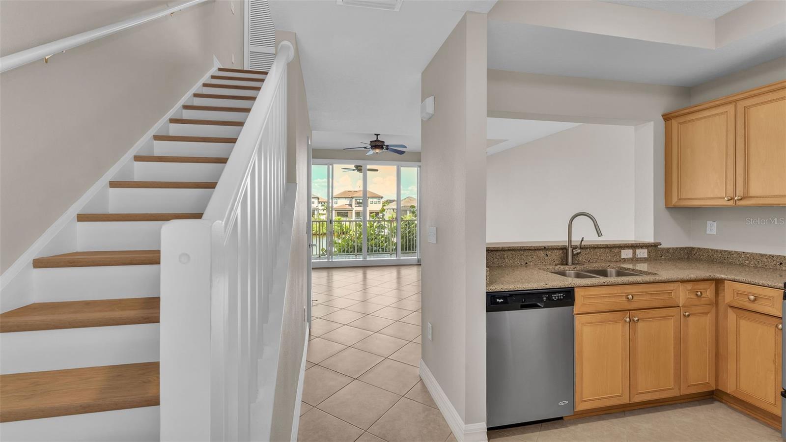 549 BAHIA BEACH BLVD, RUSKIN, FL, 33570