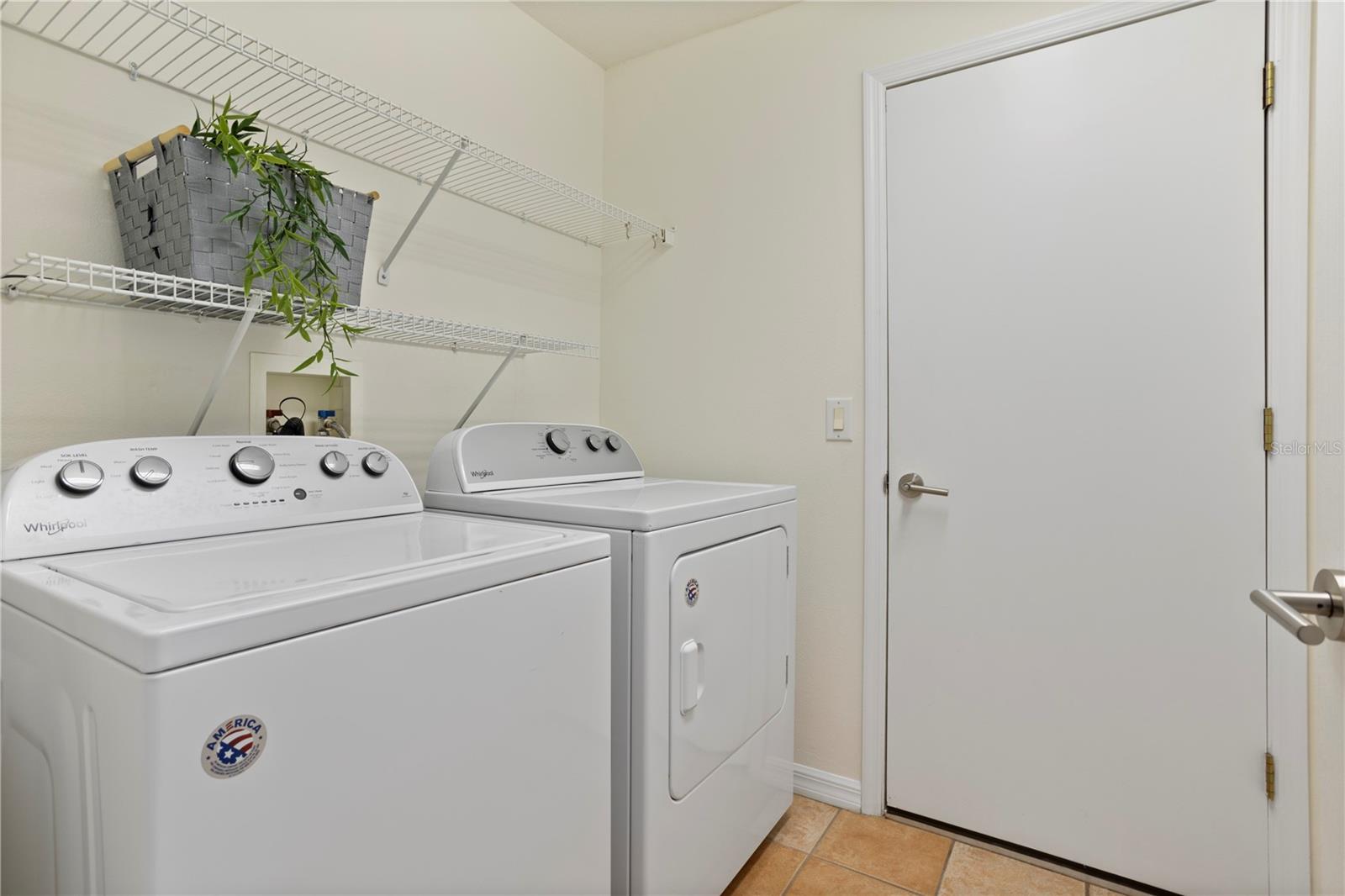 9512 SOUTHERN GARDEN CIR, ALTAMONTE SPRINGS, FL, 32714