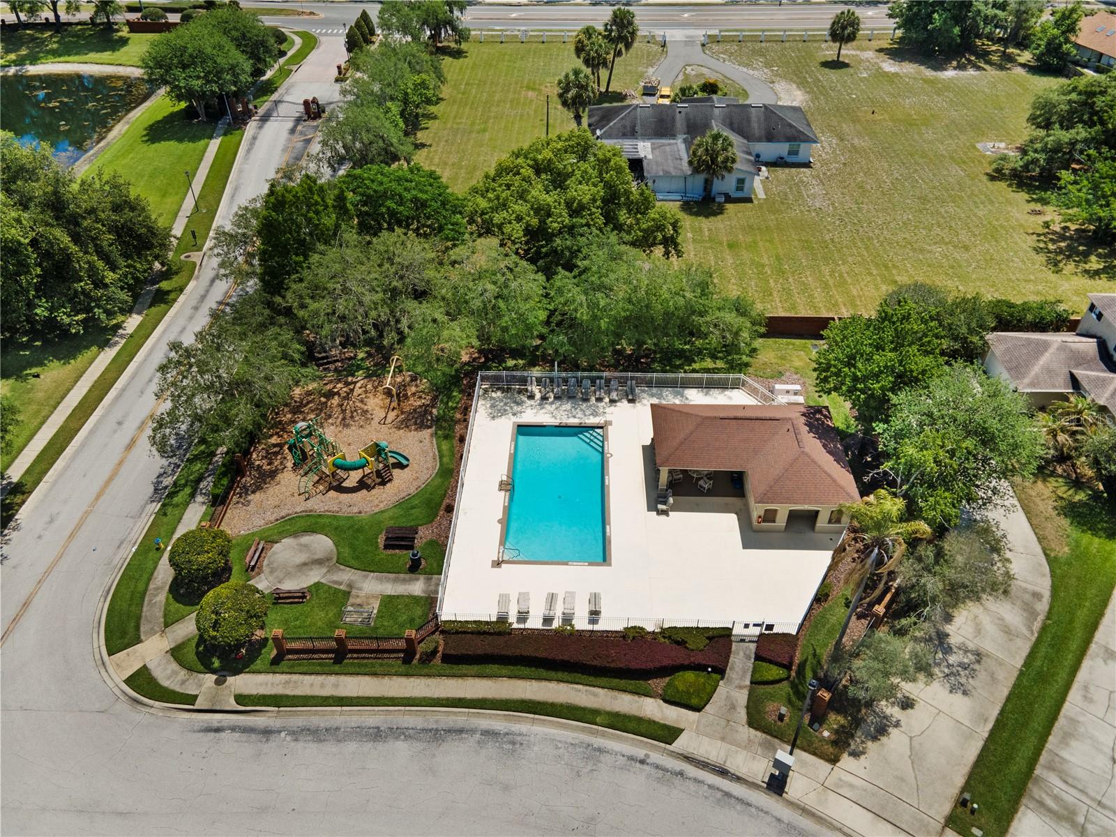 9512 SOUTHERN GARDEN CIR, ALTAMONTE SPRINGS, FL, 32714