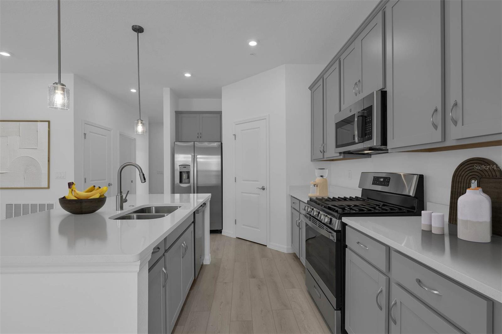 4726 INNER WORLD LN, WESLEY CHAPEL, FL, 33543