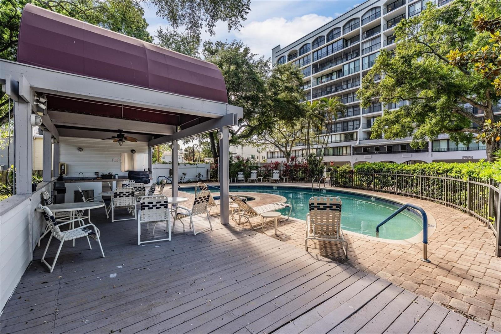 3211 W SWANN AVE #707, TAMPA, FL, 33609